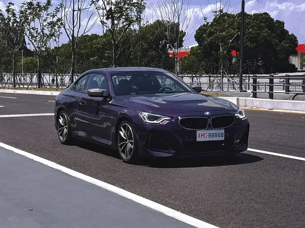 BMW M240i — фото 10