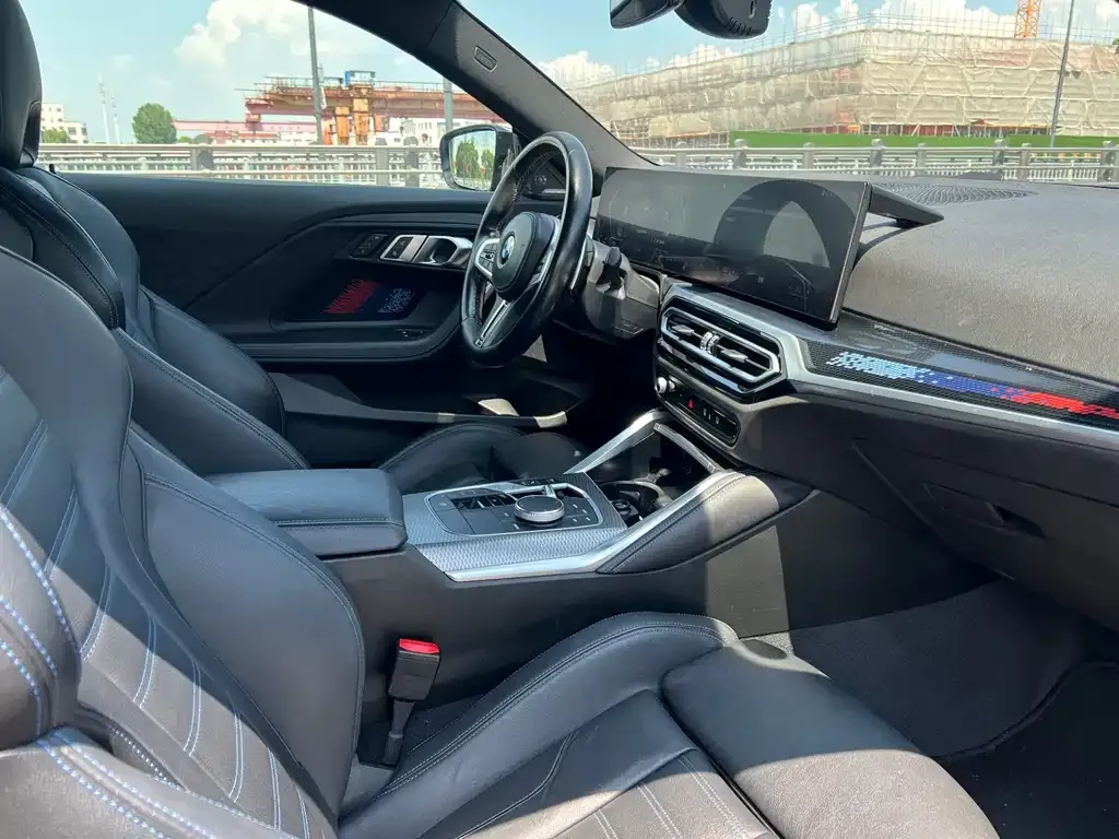 BMW M240i — фото 7