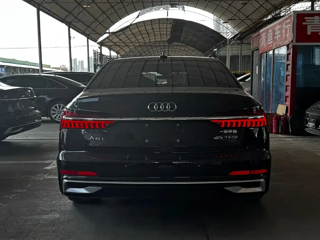 Audi A6L — фото 3