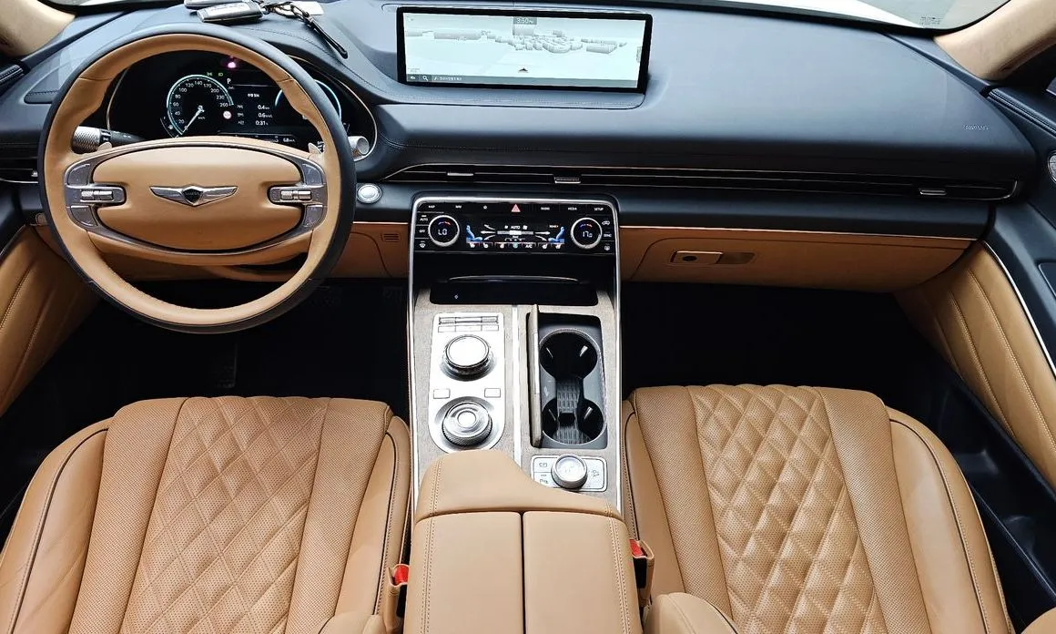 Genesis GV80 — фото 10