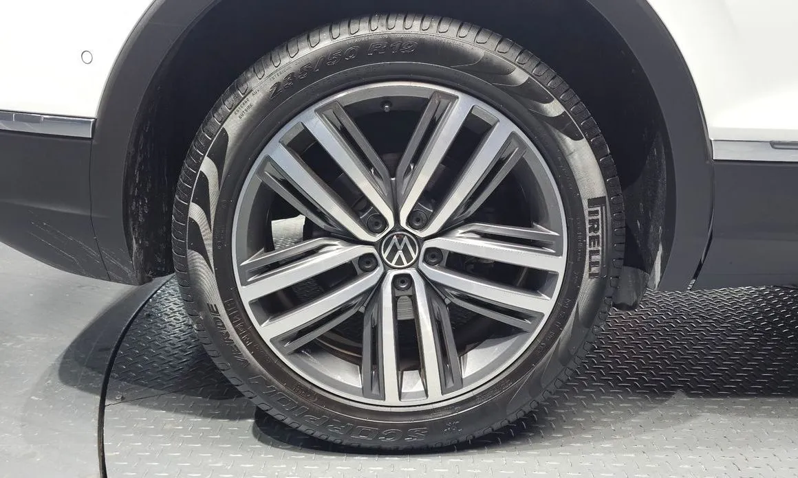 Volkswagen Tiguan 2022 из KR, фото 7