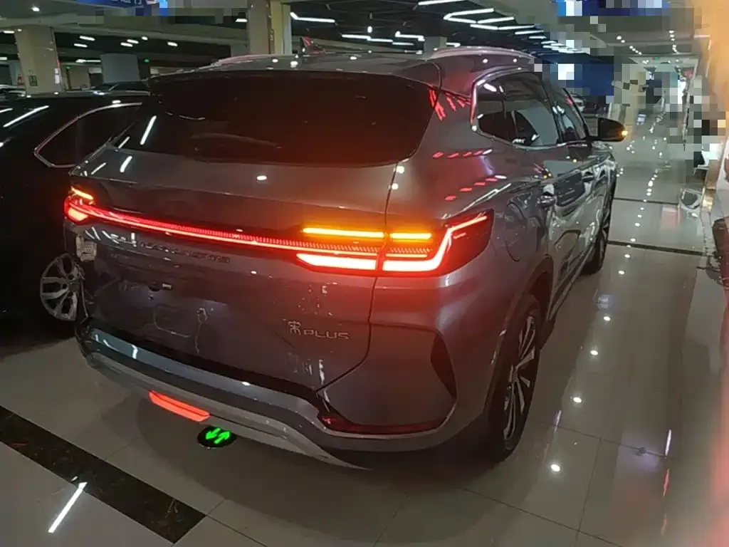 BYD PLUS New Energy — фото 9
