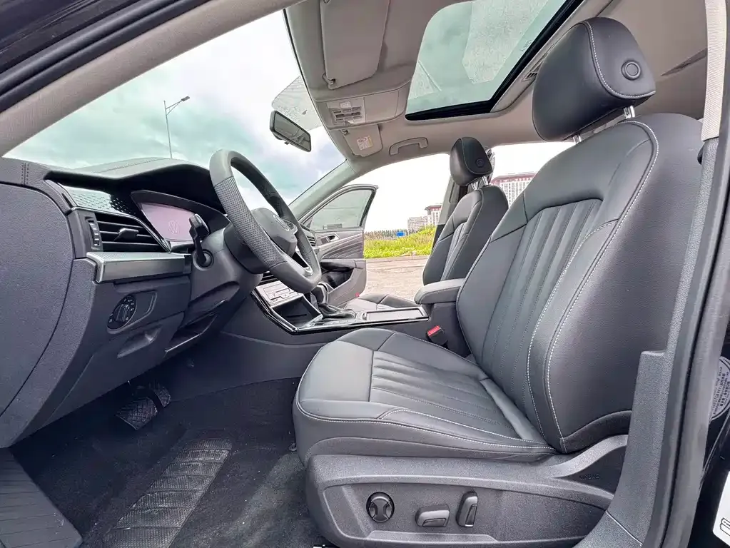 Volkswagen Passat — фото 7