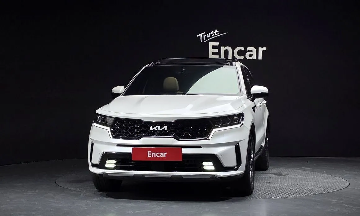 Kia Sorento — фото 4