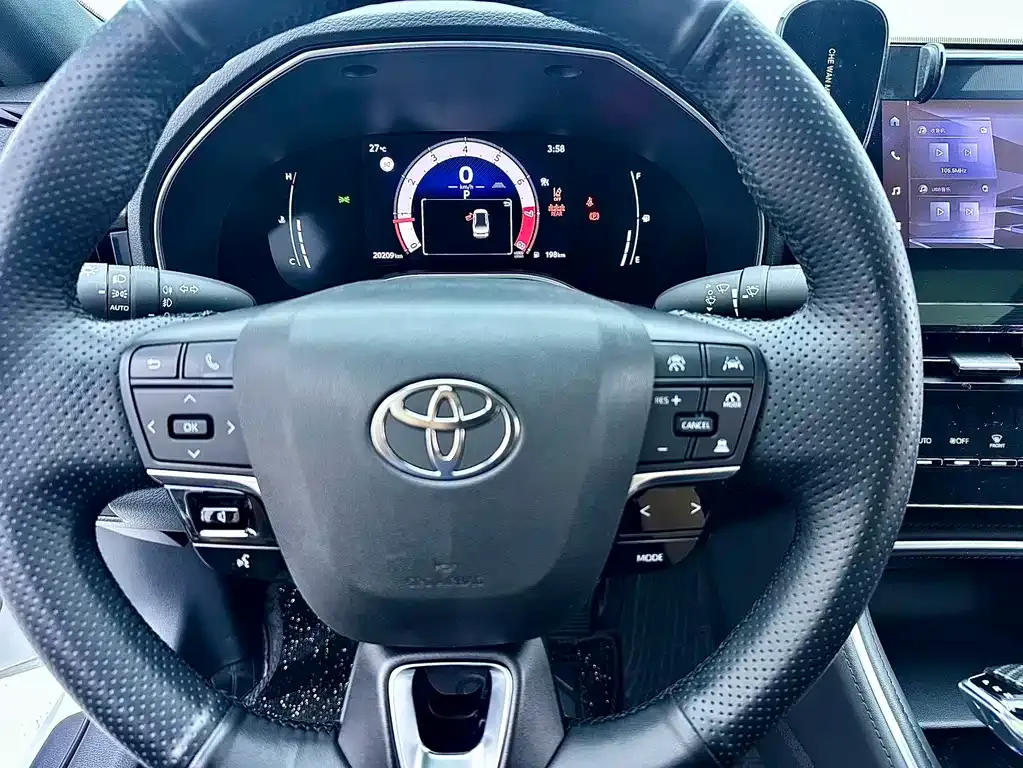 Toyota Avalon — фото 10
