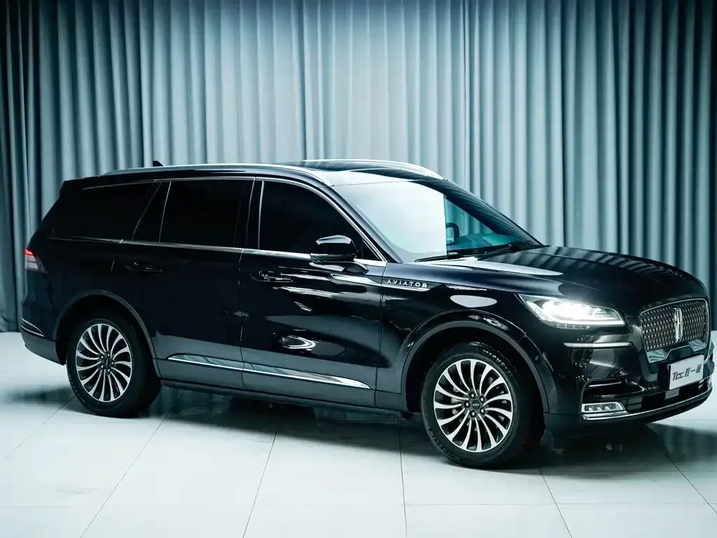 Lincoln Aviator — фото 7