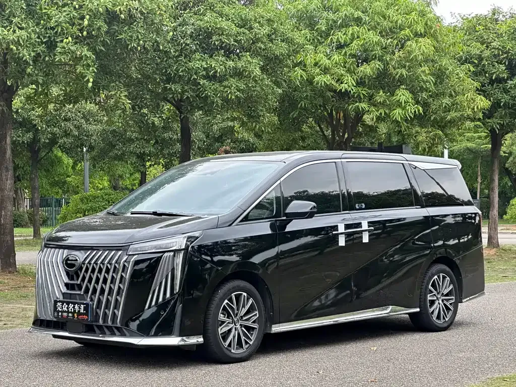 GAC Motor Trumpchi M8 — фото 1