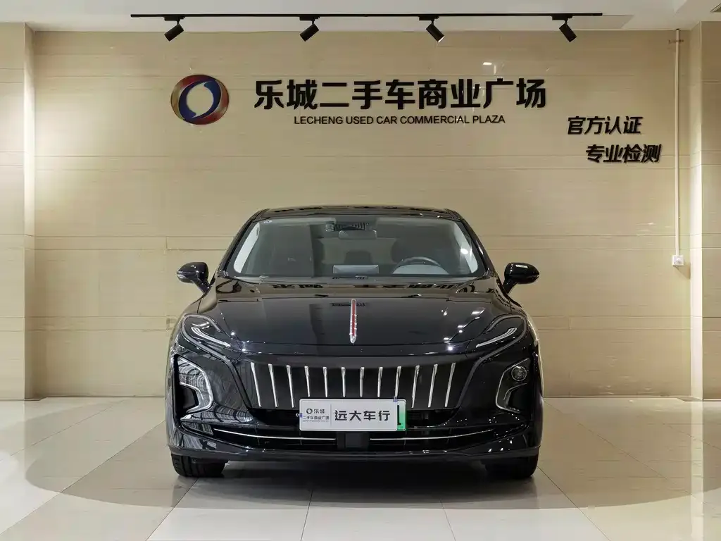 Hongqi E-QM5 — фото 8
