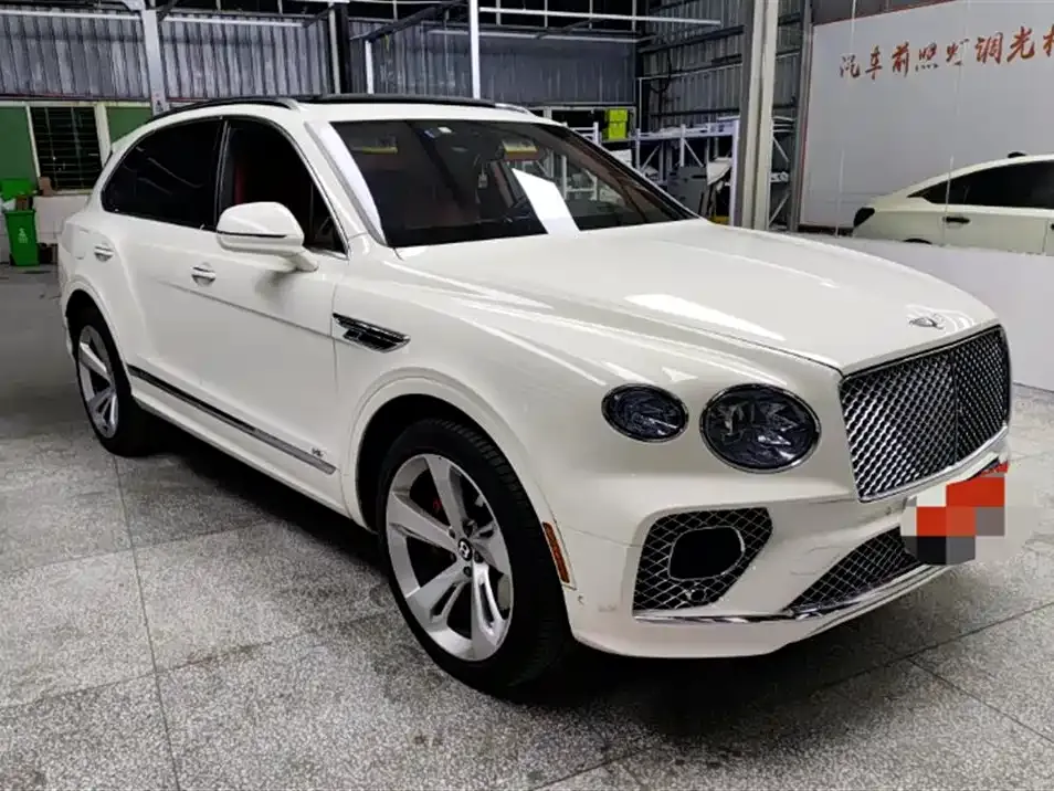Bentley Bentayga — фото 5