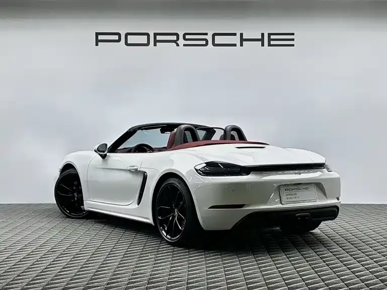 Porsche 718 — фото 8