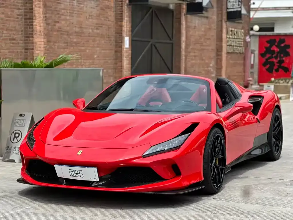 Ferrari F8 — фото 9