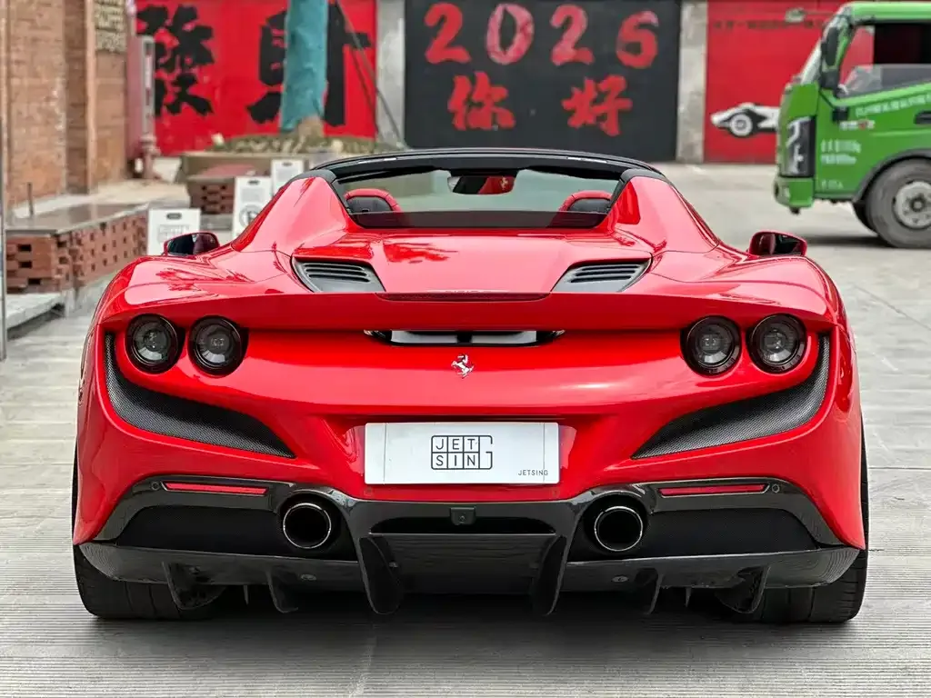 Ferrari F8 — фото 3