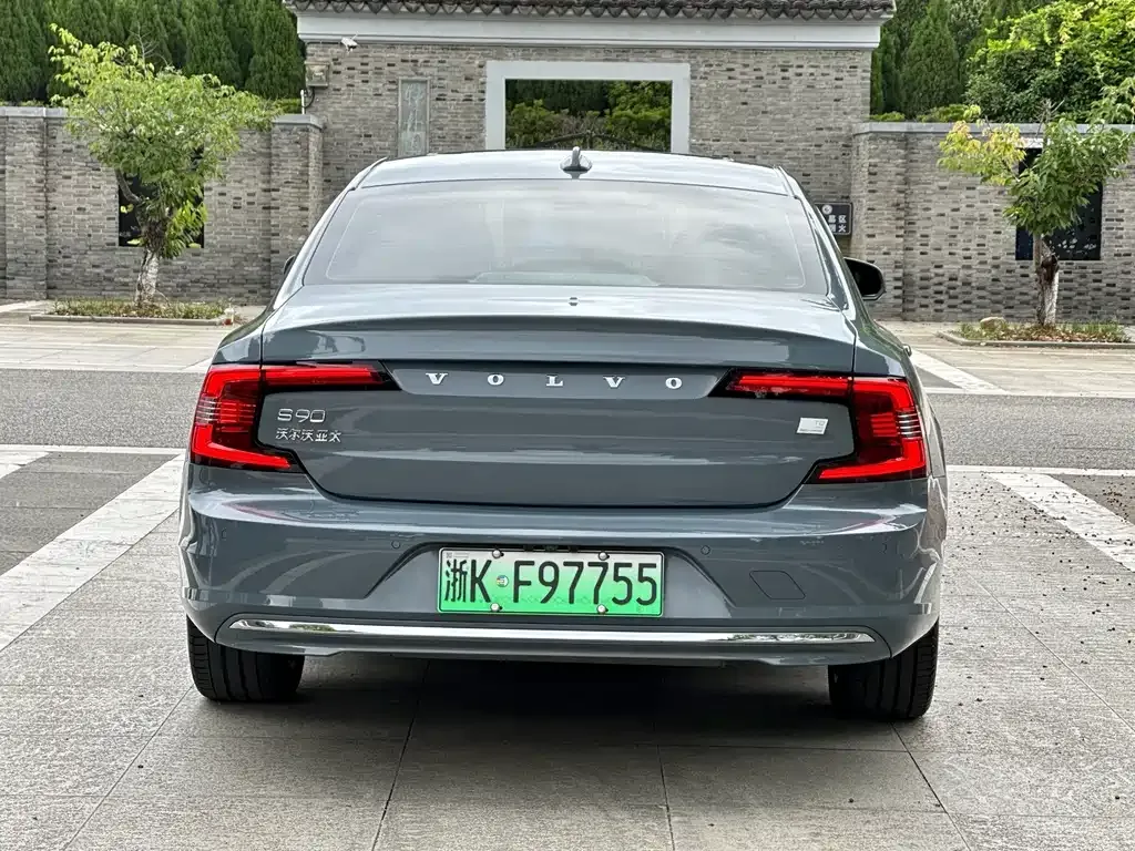Volvo S90 PHEV — фото 7