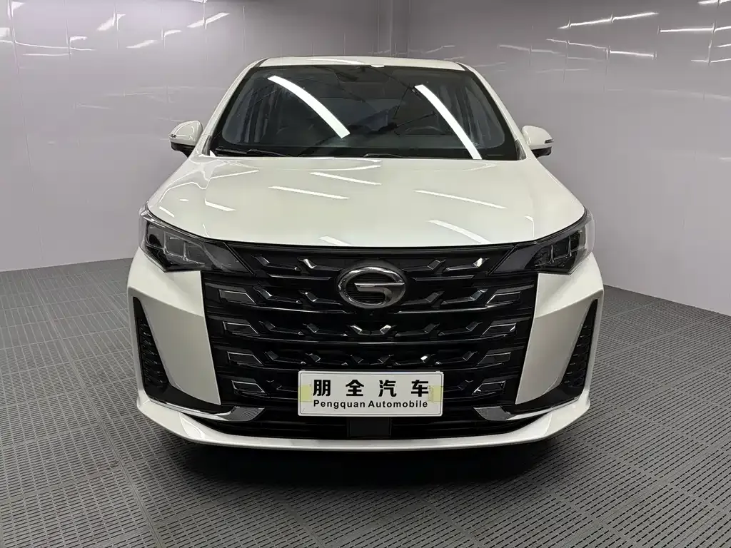 GAC Motor Trumpchi M6 — фото 9