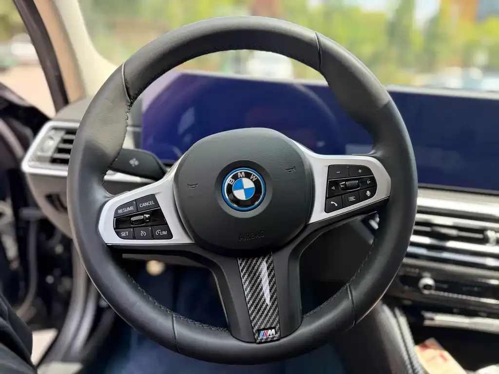 BMW i3 — фото 4
