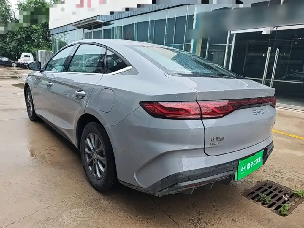 BYD Qin L — фото 9