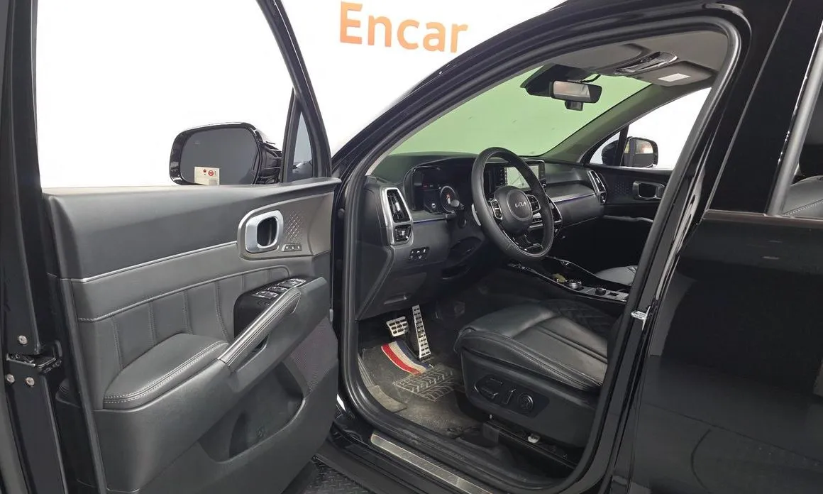 Kia Sorento — фото 6