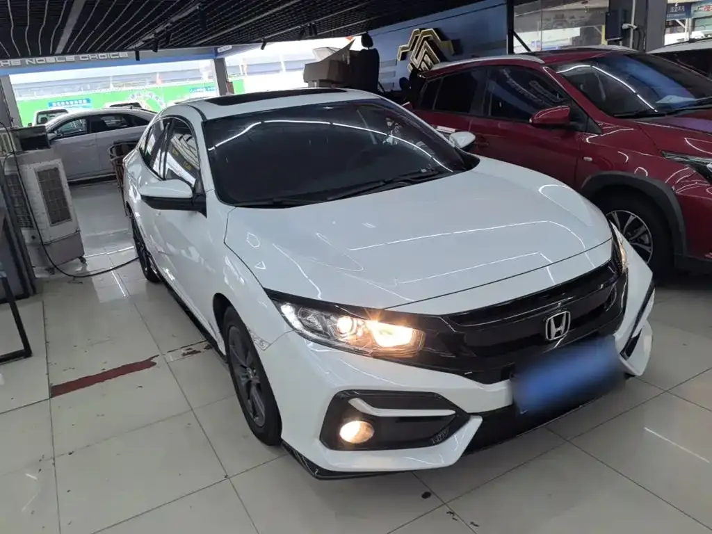 Honda Civic — фото 8