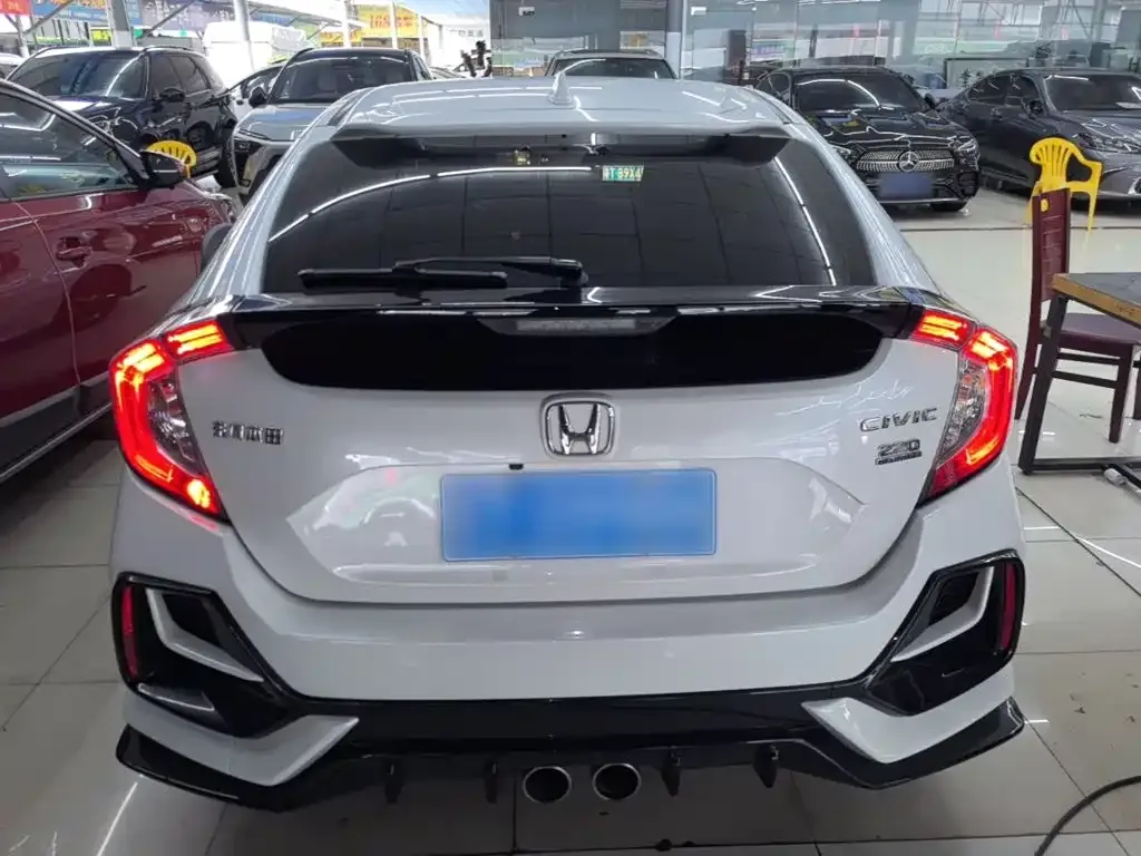 Honda Civic — фото 5