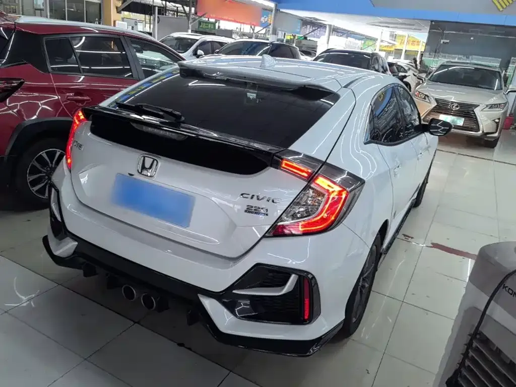 Honda Civic — фото 9