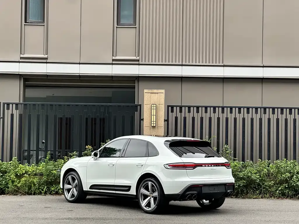 Porsche Macan — фото 4