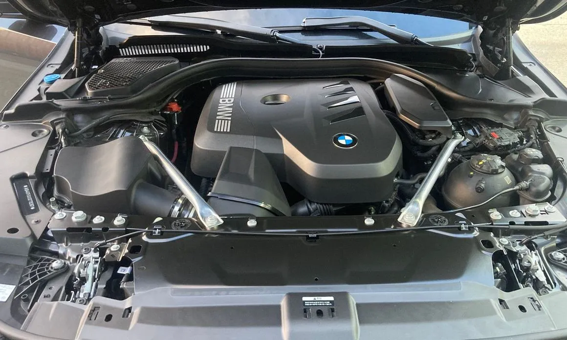 BMW 5-Series 2025 из KR, фото 8