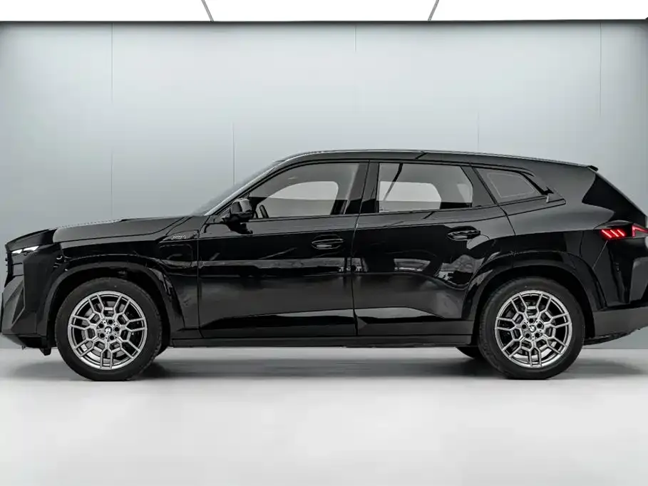 BMW XM — фото 2