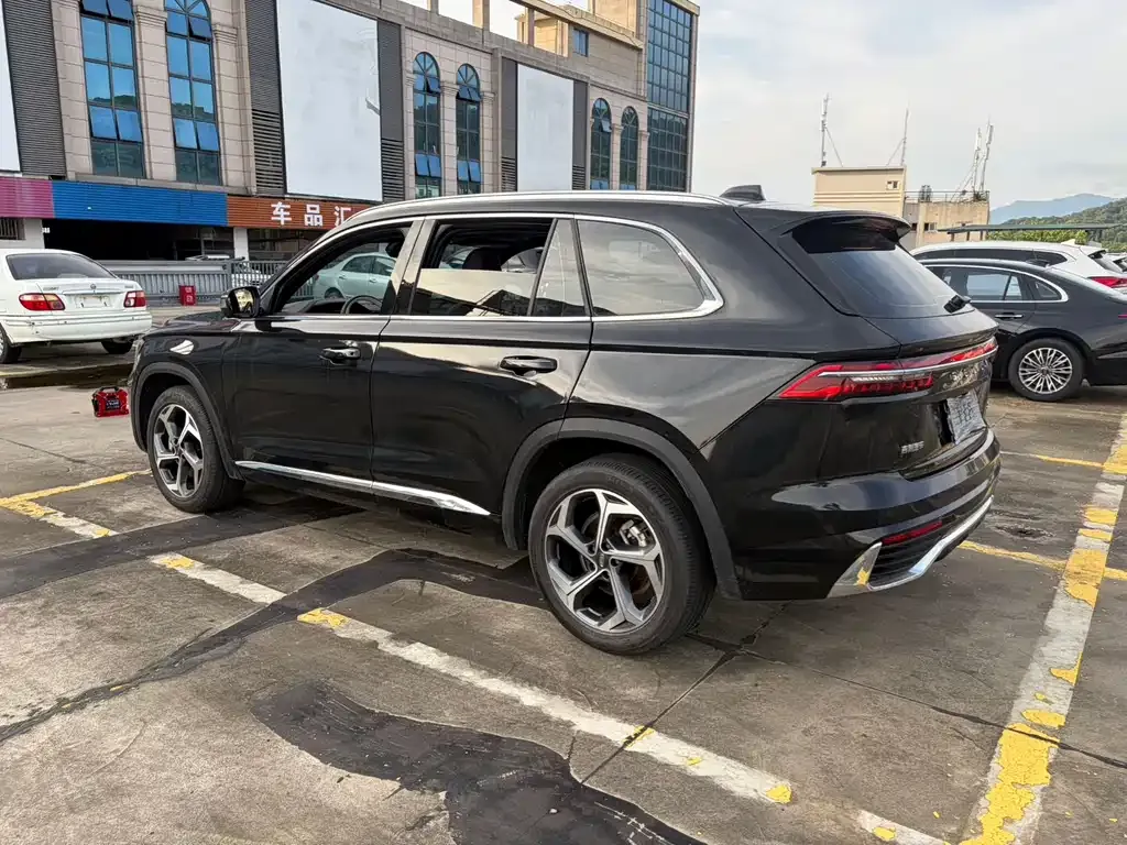 Geely Xingyue L — фото 10