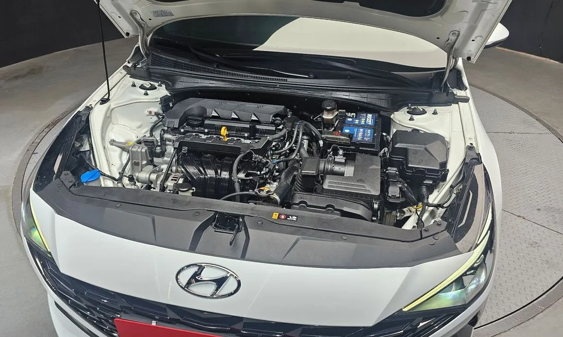 Hyundai AVANTE — фото 10