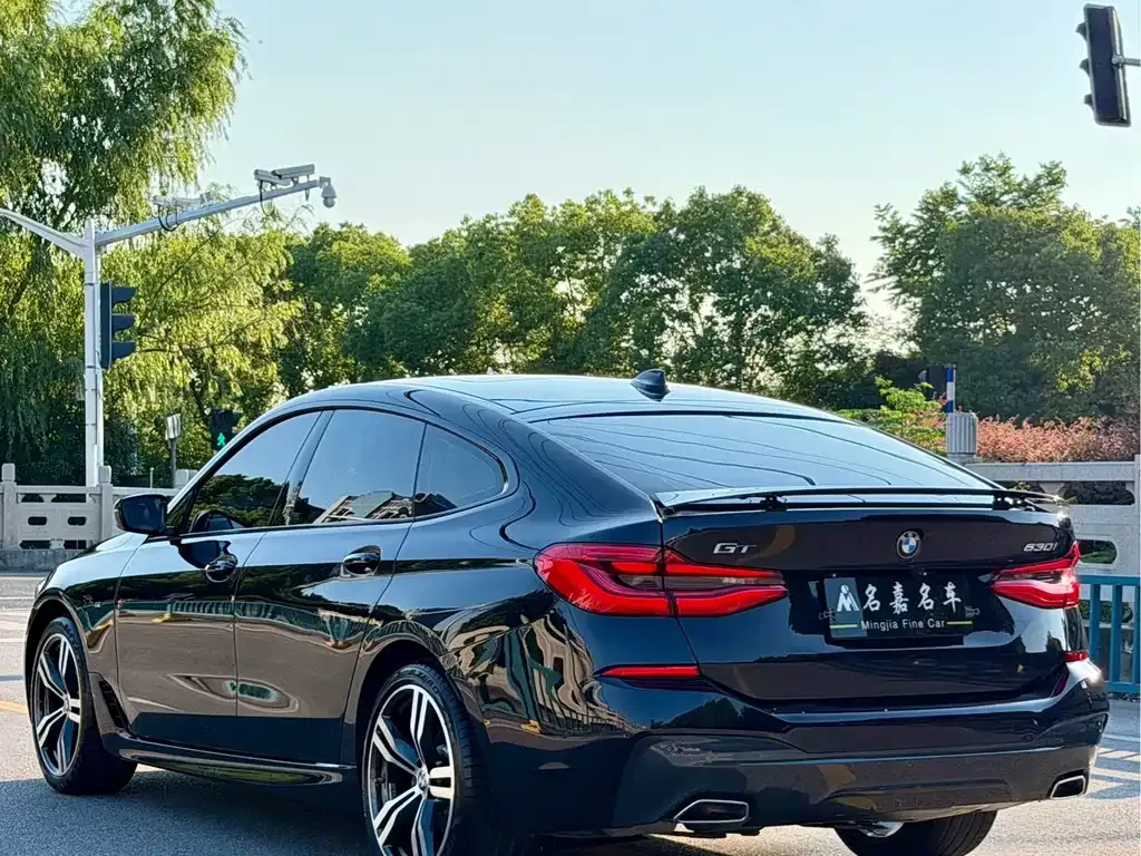 BMW 6 Series GT — фото 8