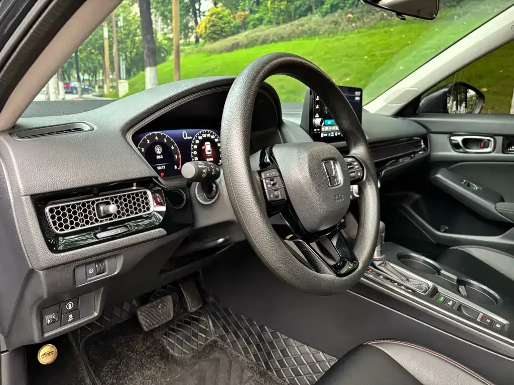 Honda Civic — фото 2