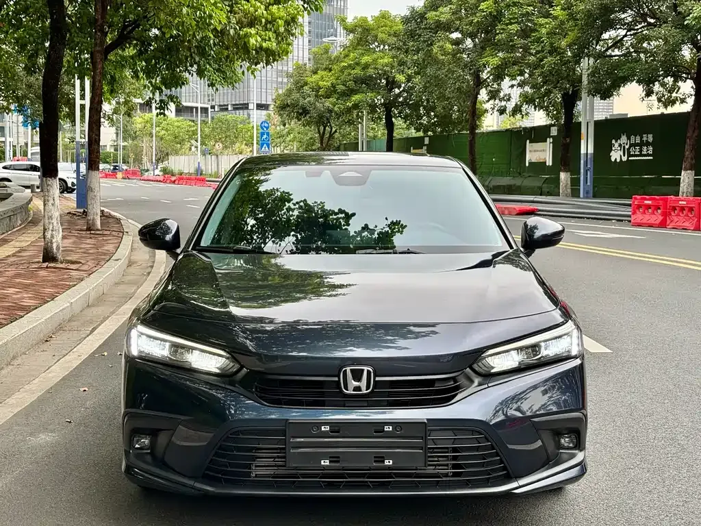 Honda Civic — фото 10