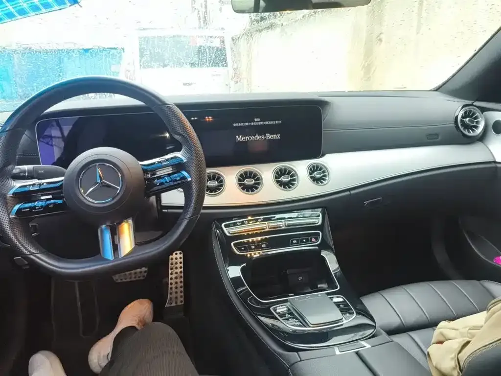 Mercedes-Benz E-Class (Import) — фото 5