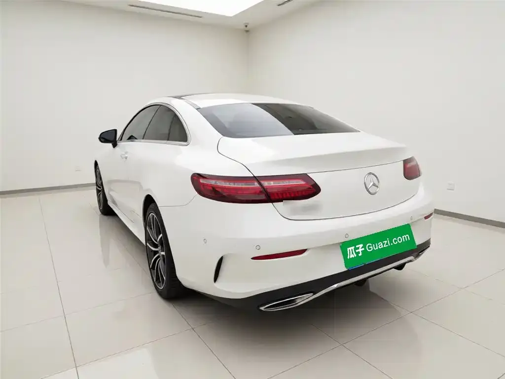 Mercedes-Benz E-Class (Import) — фото 7