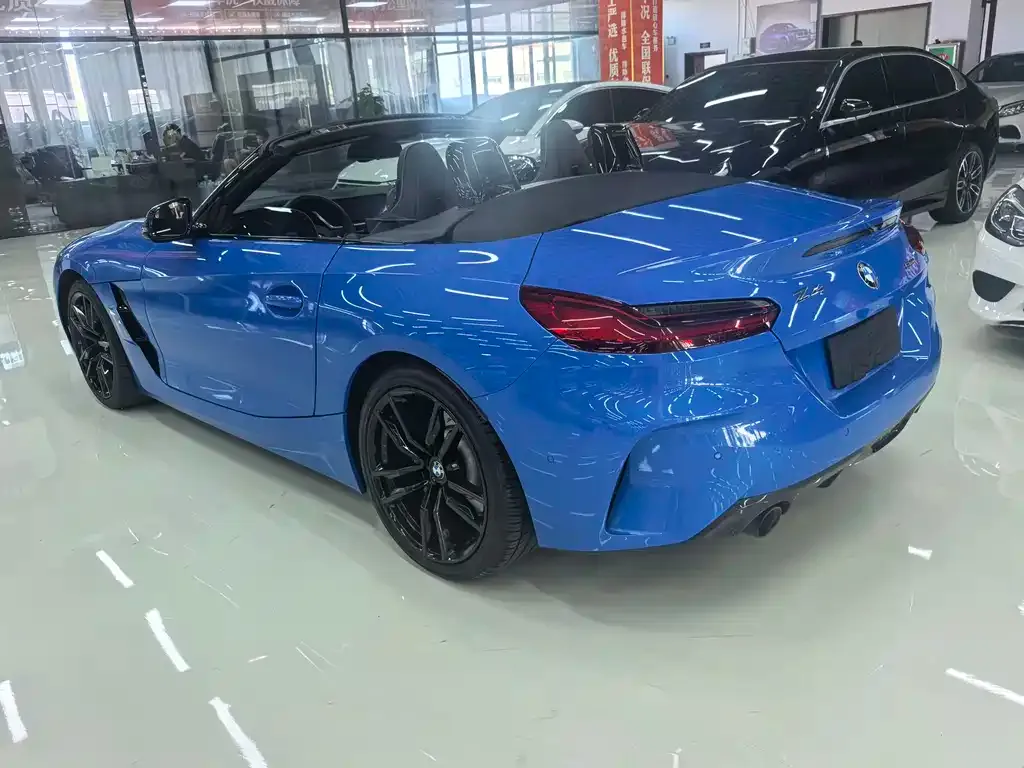 BMW Z4 — фото 7