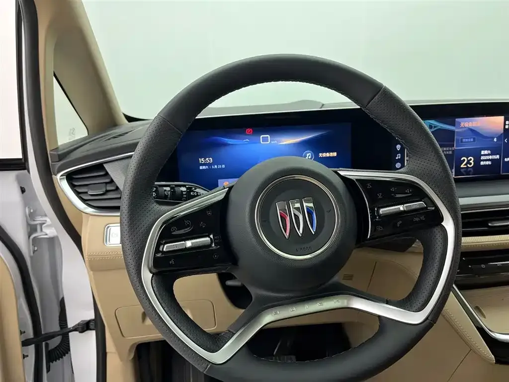 Buick GL8 Hybrid — фото 4