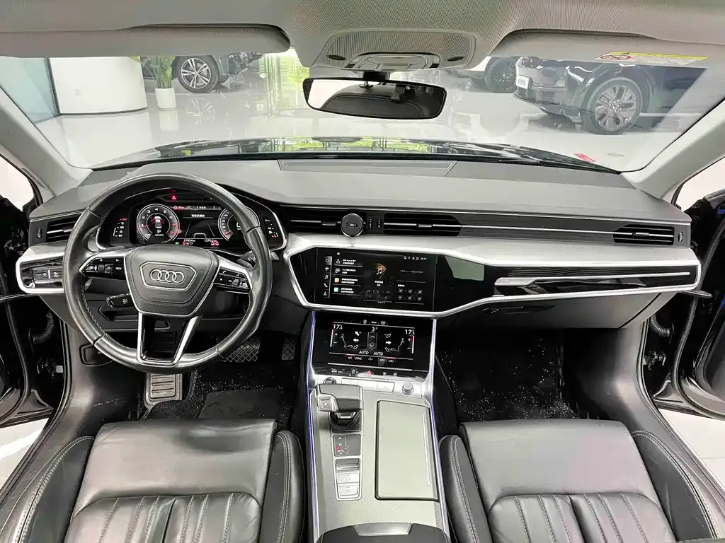 Audi A6L — фото 2