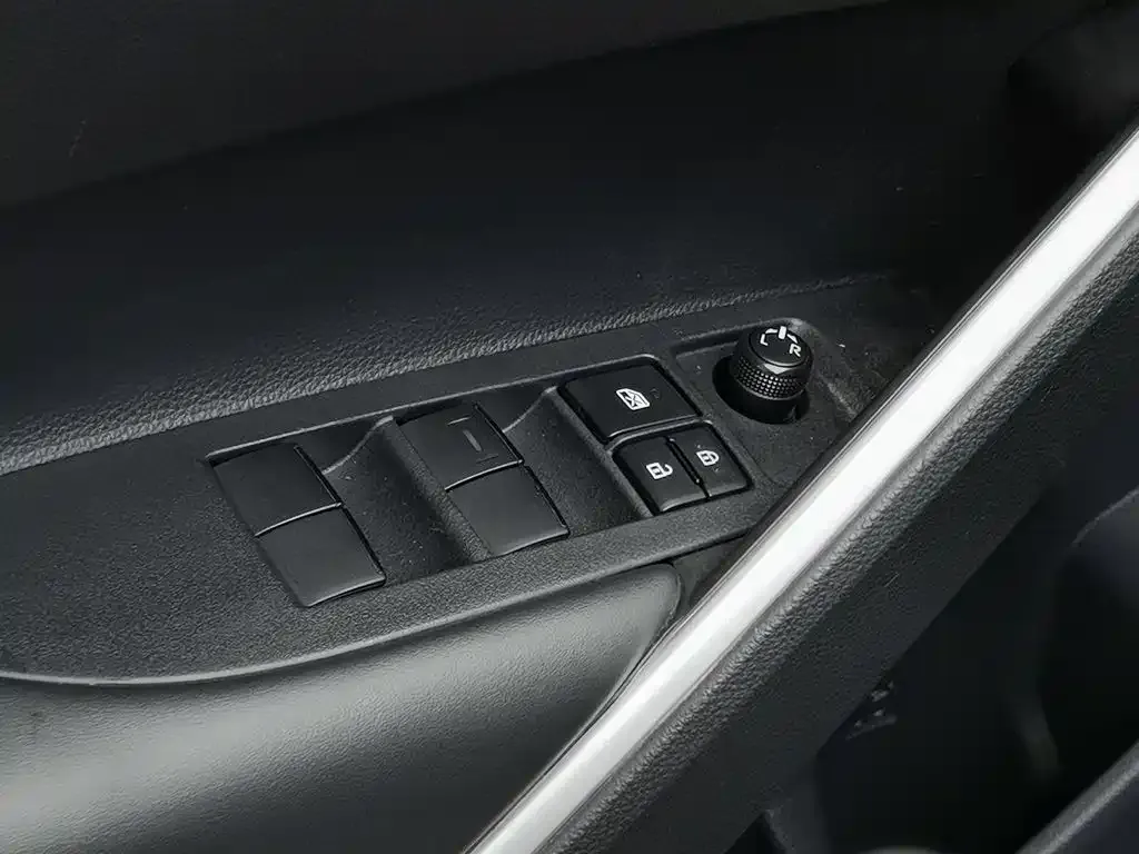 Toyota Frontlander 2024 из CN, фото 6