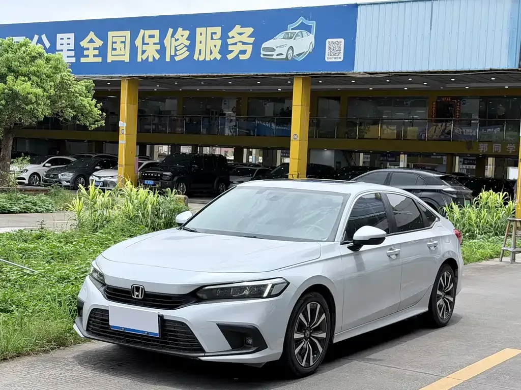 Honda Civic — фото 1