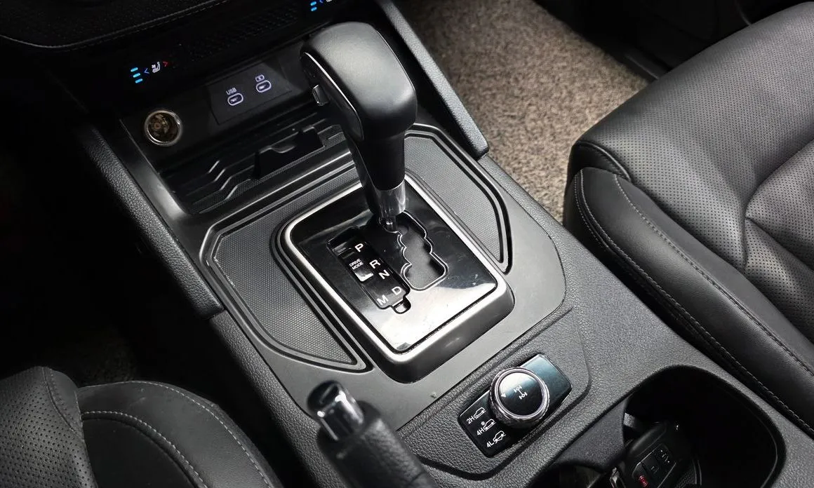 KG Mobility (Ssangyong) Rexton — фото 10