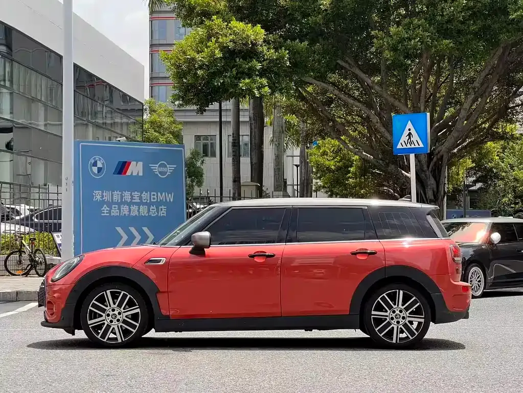 MINI Clubman — фото 10