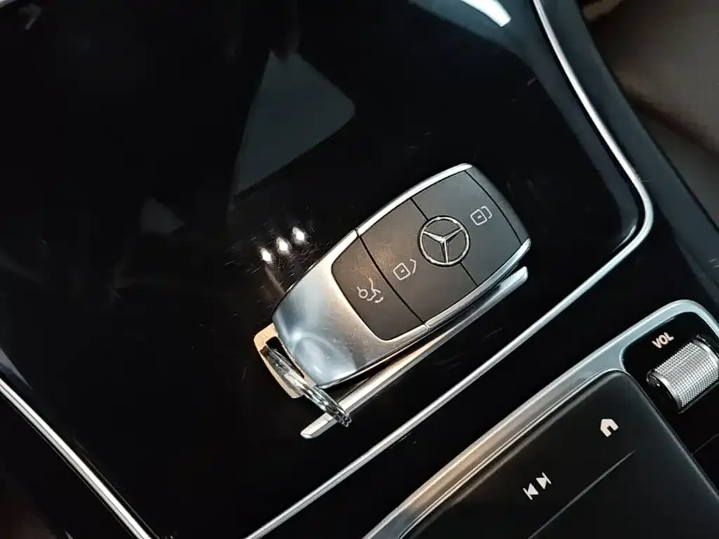Mercedes-Benz GLC — фото 2