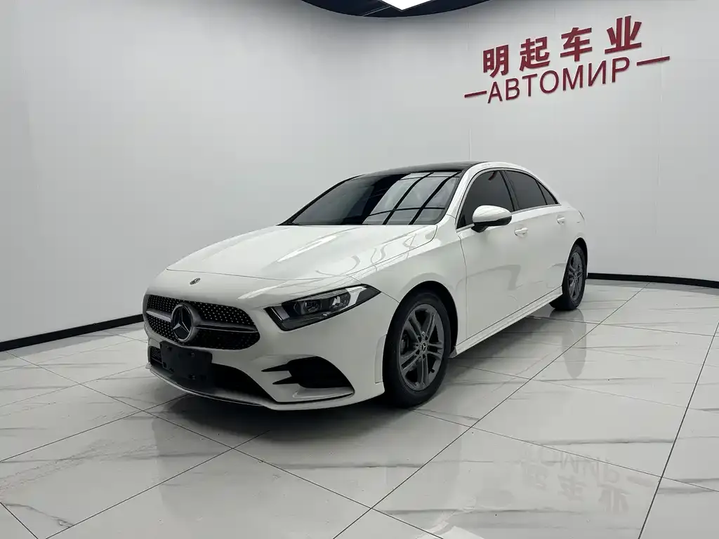 Mercedes-Benz A-Class — фото 4