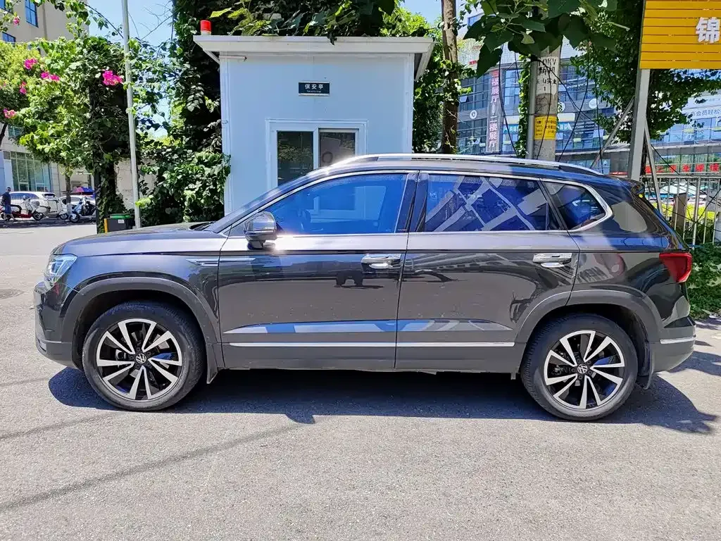 Volkswagen Tharu — фото 10