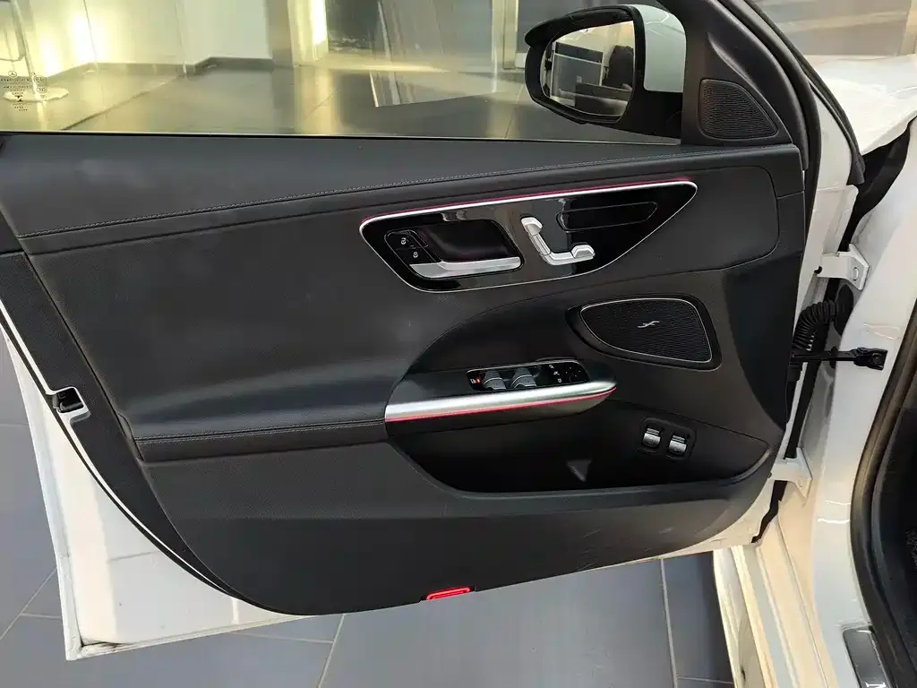 Mercedes-Benz C-Class New Energy 2023 из CN, фото 6