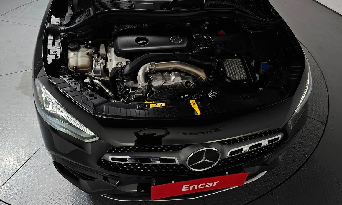 Mercedes-Benz GLA-Class — фото 10