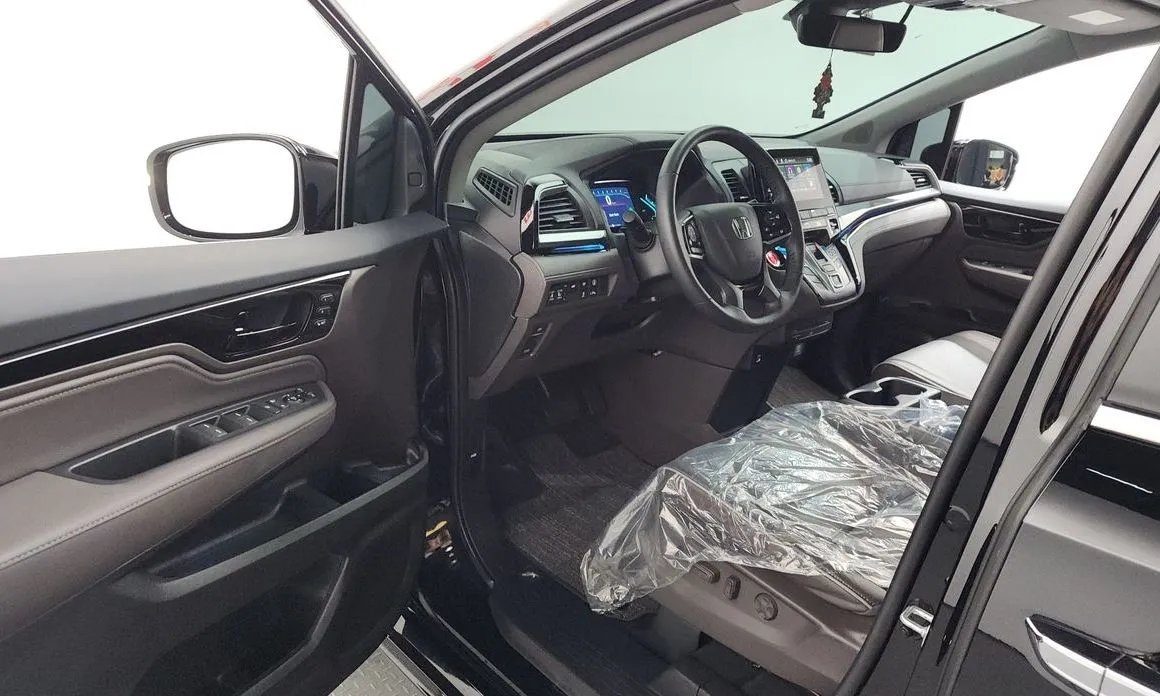 Honda Odyssey 2023 из KR, фото 8