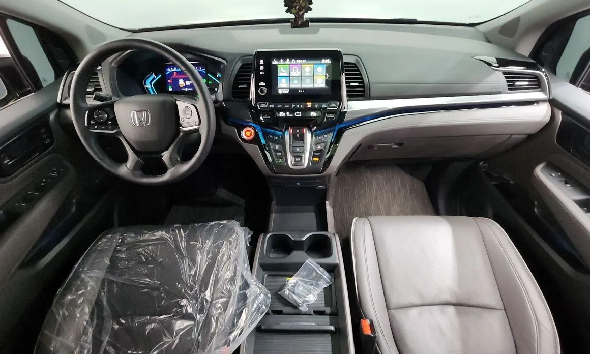Honda Odyssey 2023 из KR, фото 4