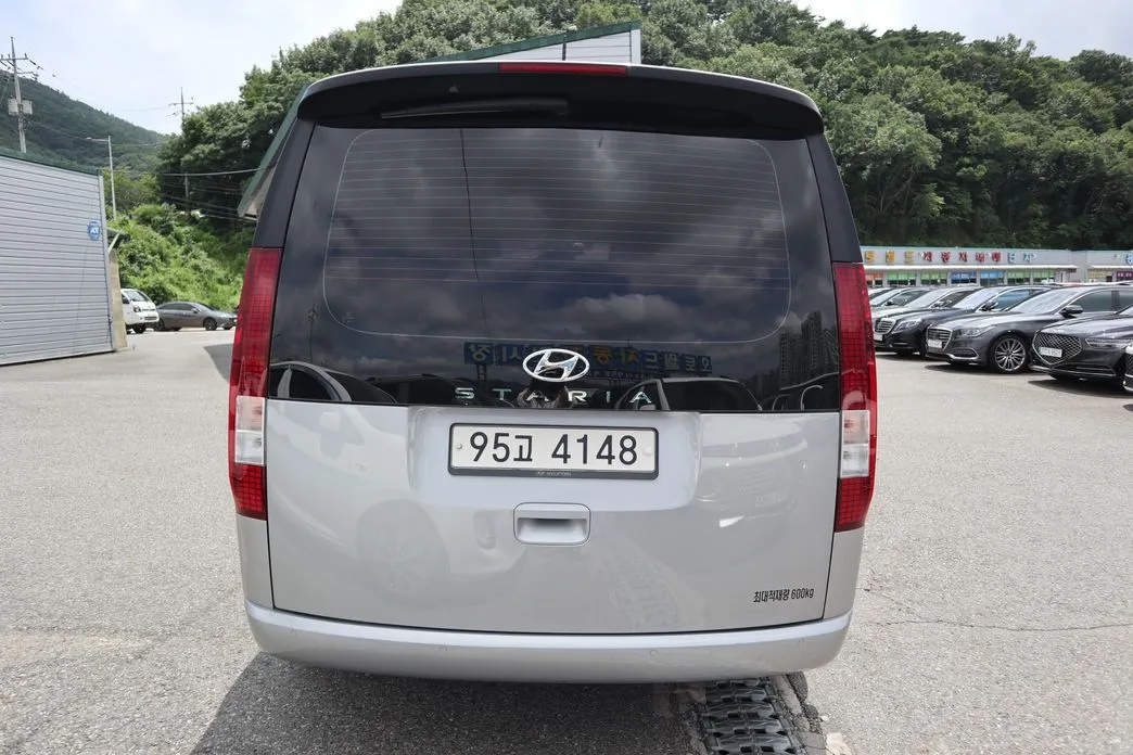 Hyundai Staria — фото 9