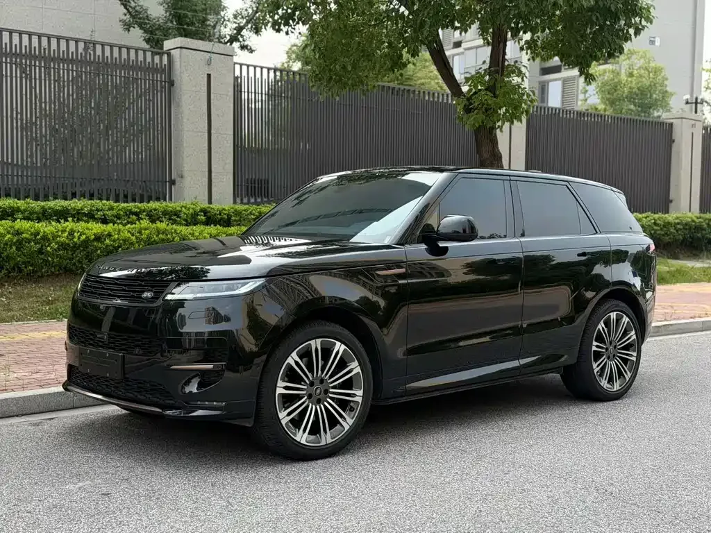 Land Rover Sport — фото 1